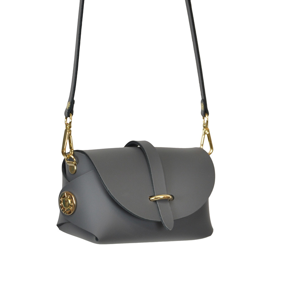 Vice Versa • The Small Barrel Bag