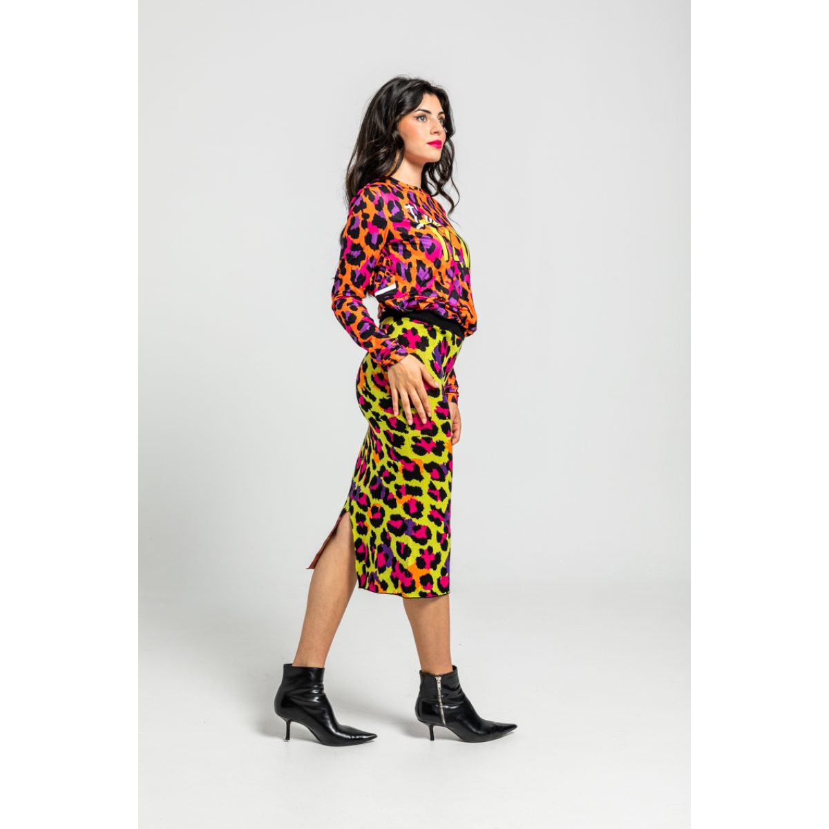 Lolina • I'm Felina Midi Knitted Skirt • Green Yellow Leopard - Image 6