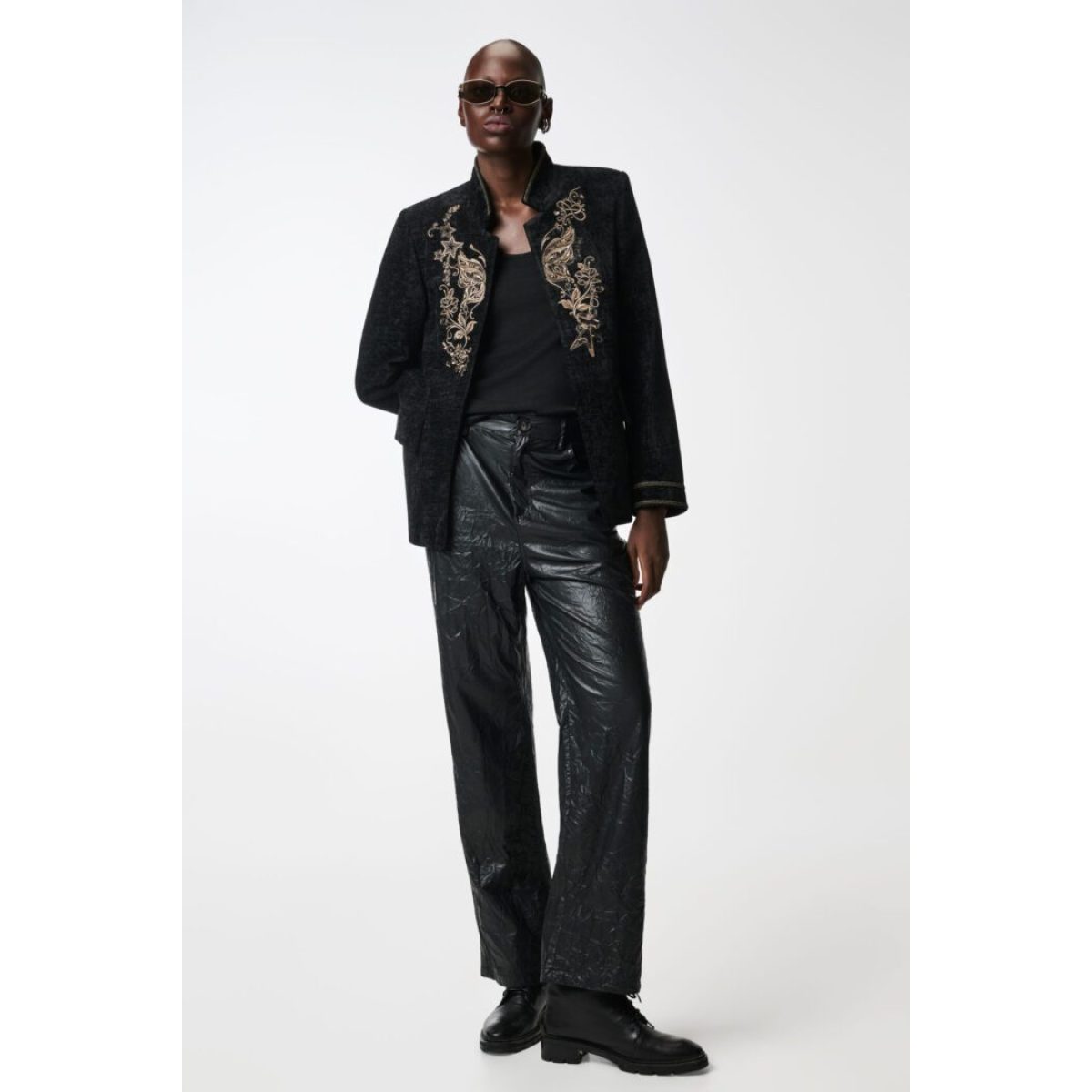 Cloud9byL • Marvel Chenille Jacket • Black - Image 4