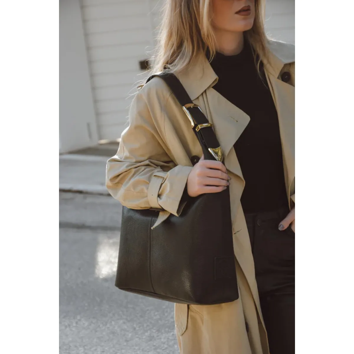 Bonendis • Serena Leather Tote Bag • Black - Image 2