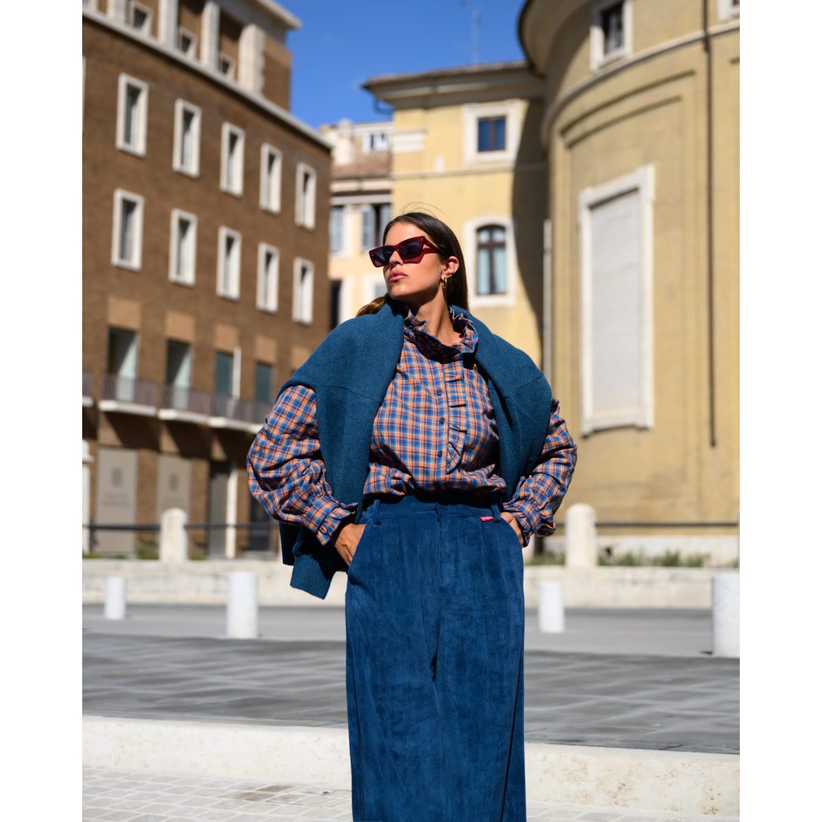 So bohemian • Oscar Sweater • Blue - Image 3