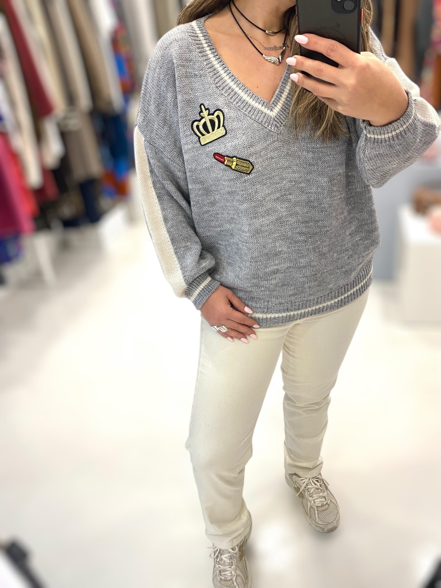 Le Streghe • College Sweater • Cream Grey
