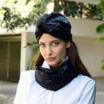 VinD • Handmade Infinity Scarf • Gilda Black - Image 2
