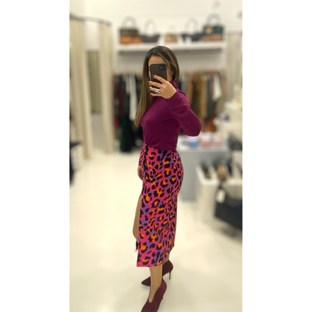 Le Vertige • Light Knit Turtleneck Top • Magenta - Image 2