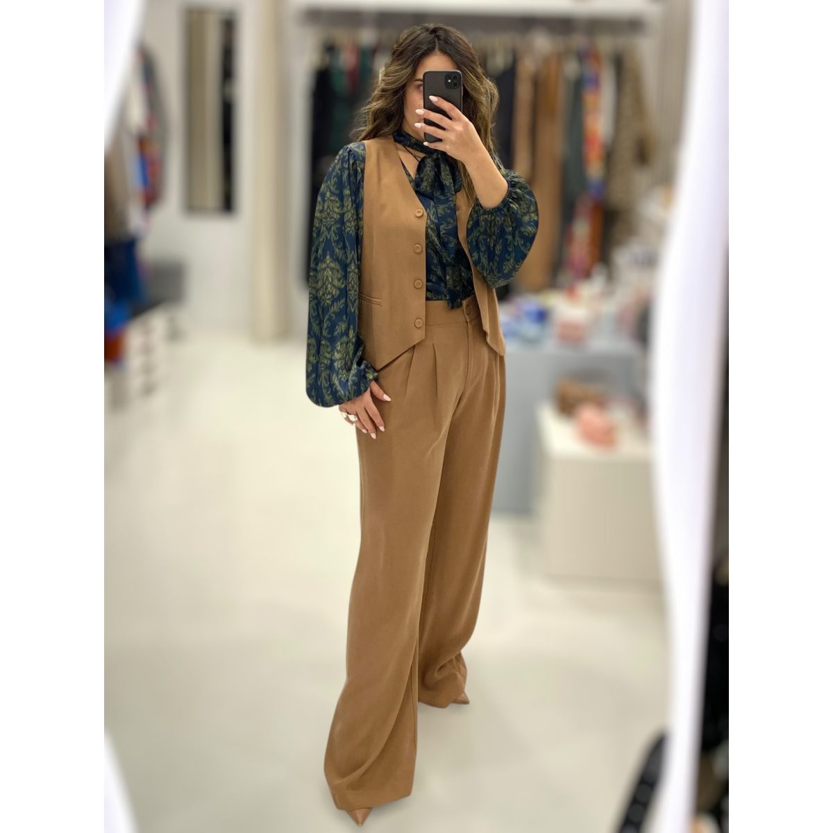 Deppy Joo • Soft Finish Vest • Camel - Image 4