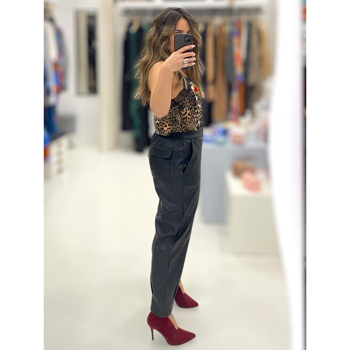 Le Vertige • Vegan Leather Barrel Pants • Black - Image 3