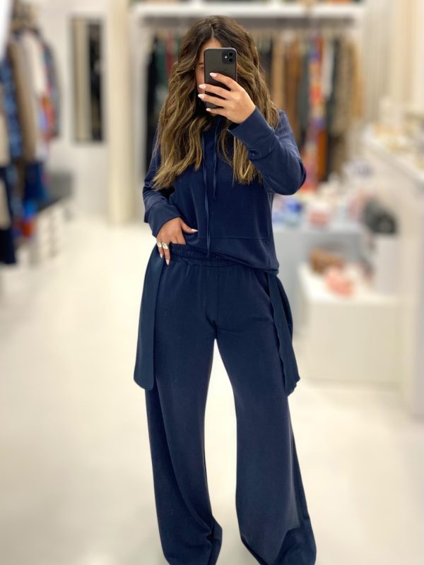Deppy Joo • Silky touch Tracksuit Trousers • Night Blue