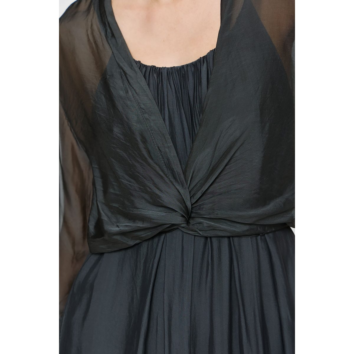 ΕΦΗΜΕΡΟΝ Silk Collection • Chloe Top • Grey - Image 7