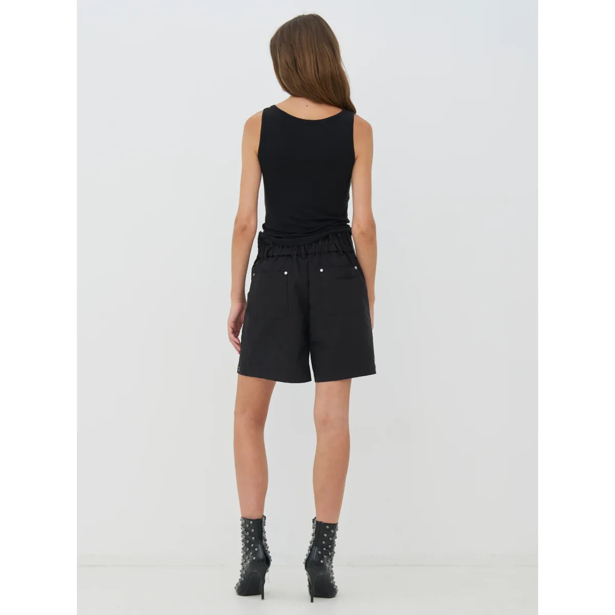 NÜ Denmark • Cassidy Relaxed Shorts • Black - Image 7