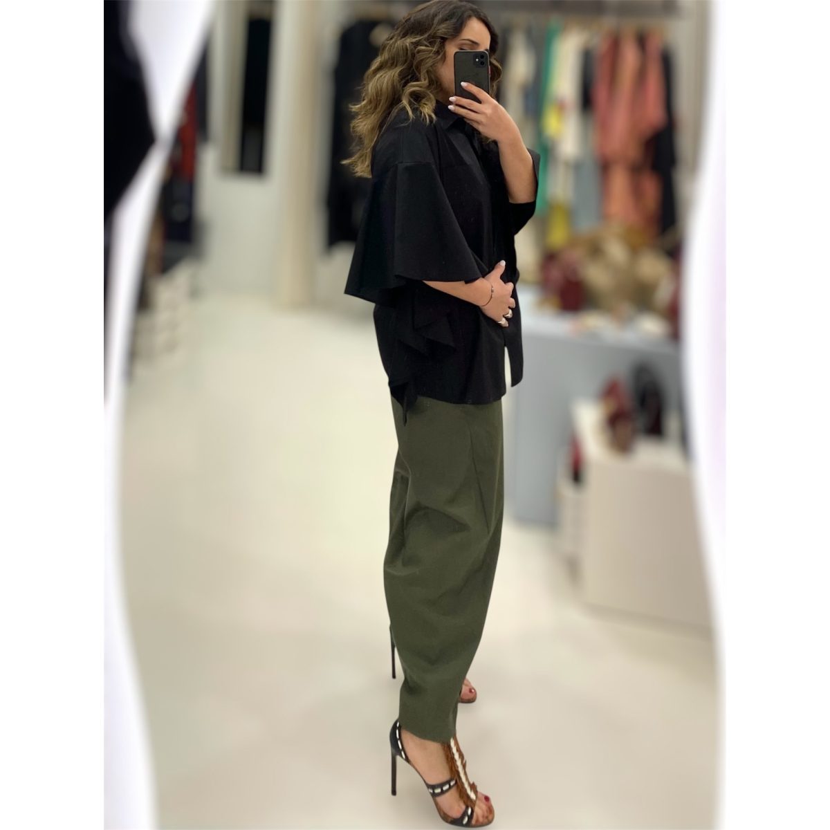 Moutaki • The Basics Slouchy Pants • Khaki - Image 4