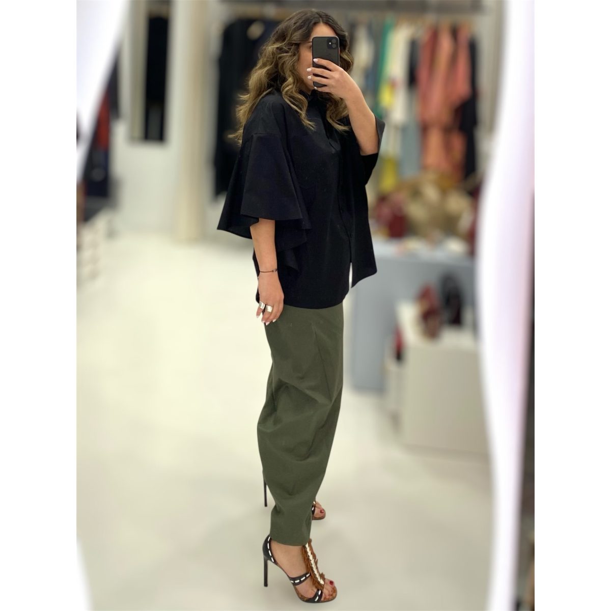 Moutaki • The Basics Slouchy Pants • Khaki - Image 6