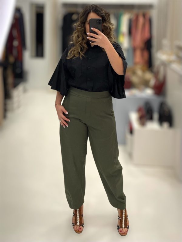 Moutaki • The Basics Slouchy Pants • Khaki - Image 3