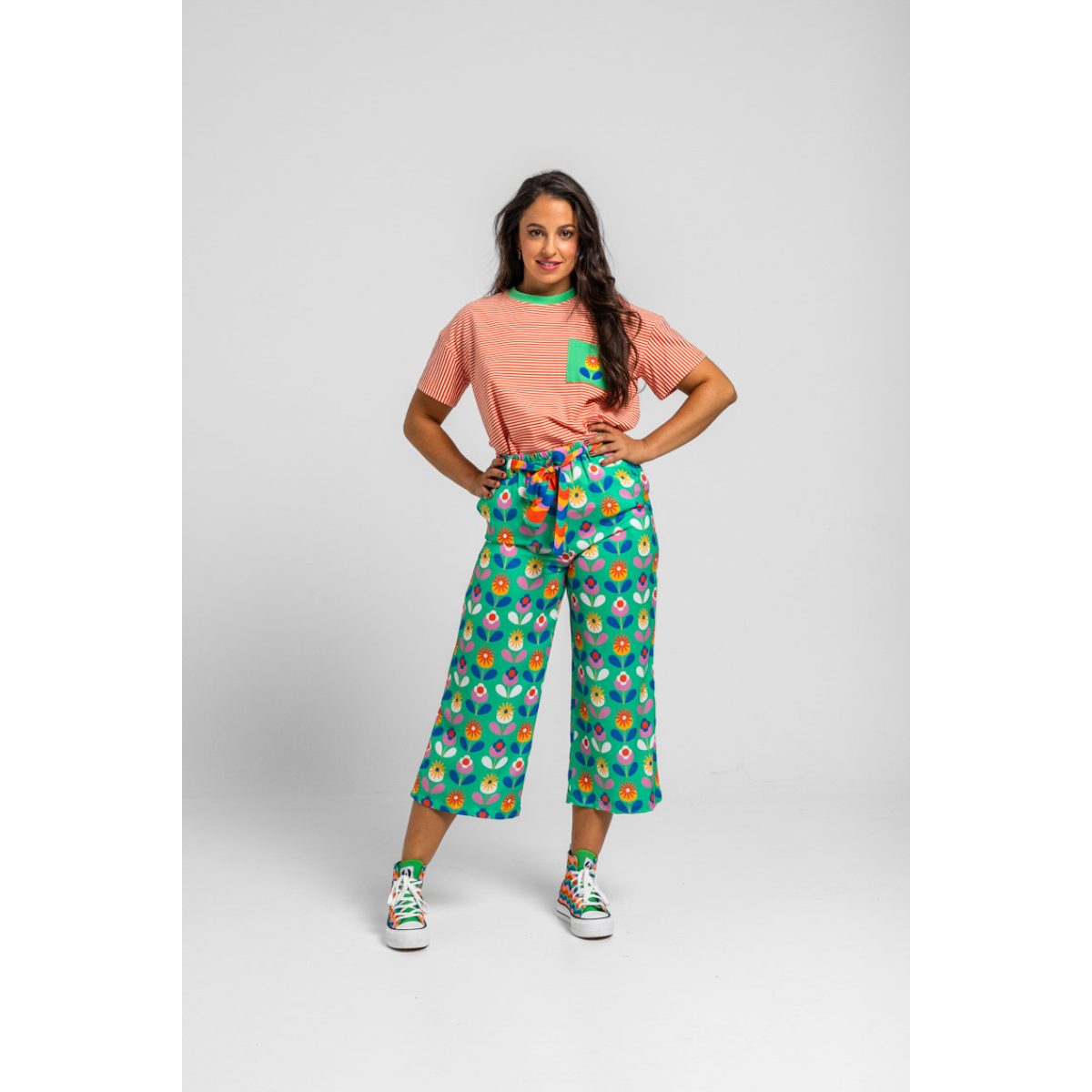 Lolina • Culotte pants with bow • Green floral - Image 4