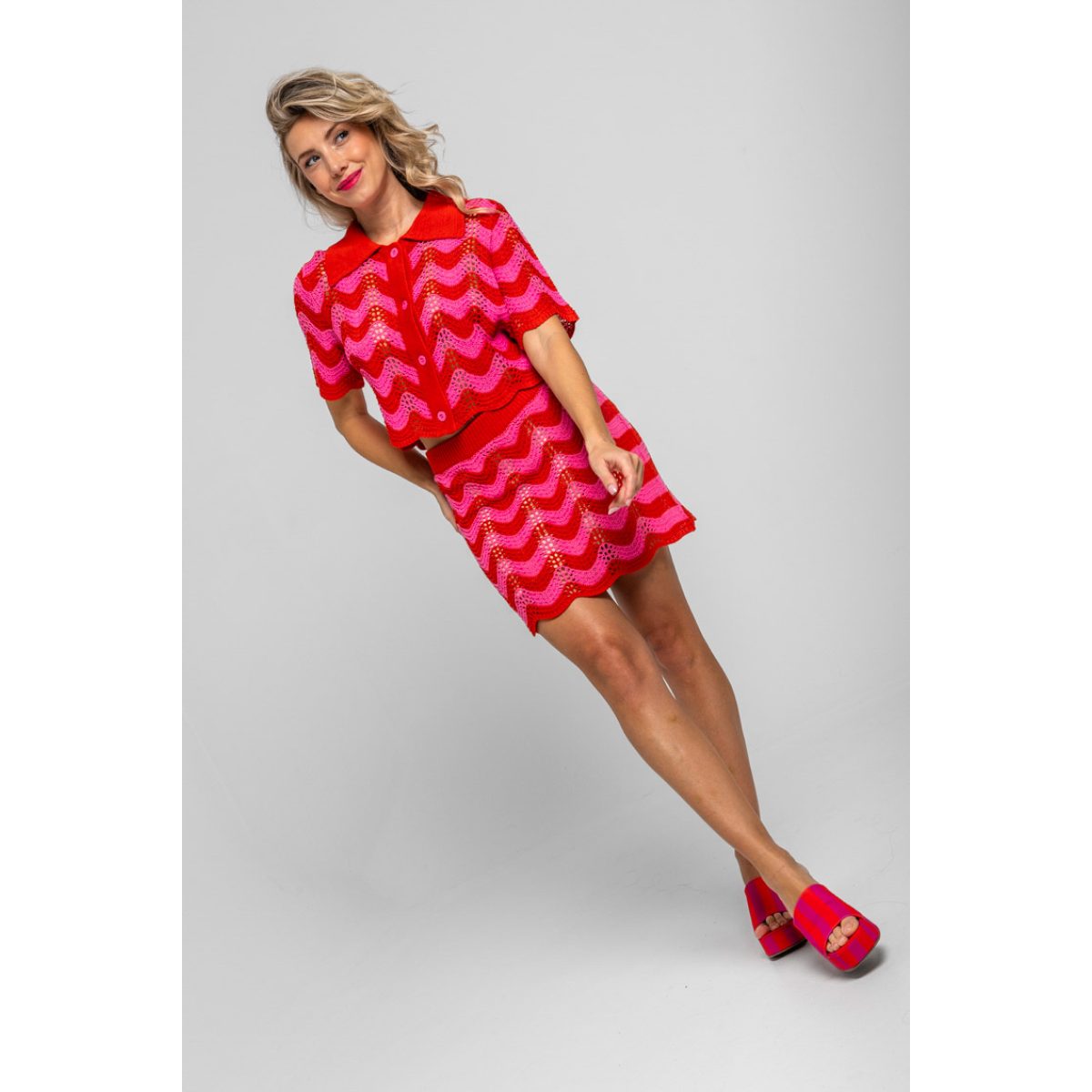 Lolina • Dolce Far Niente • Knitted Co-ord Set Waves • Red Fuchsia - Image 3
