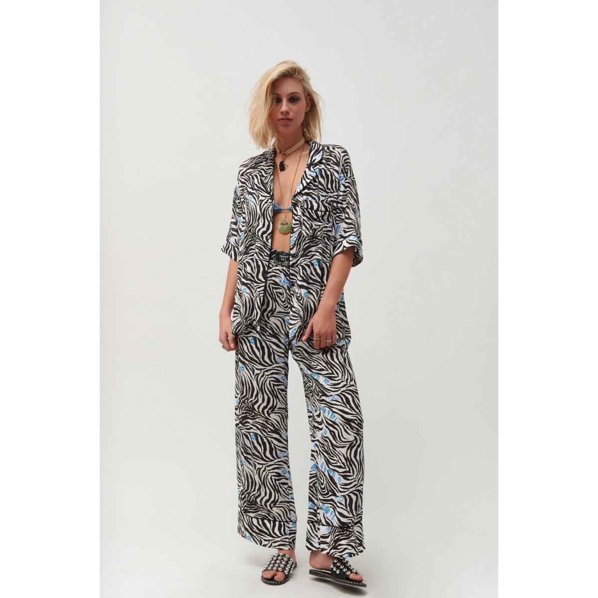 Cloud9byL • Xena Pants • Zebra White Black Blue - Image 4
